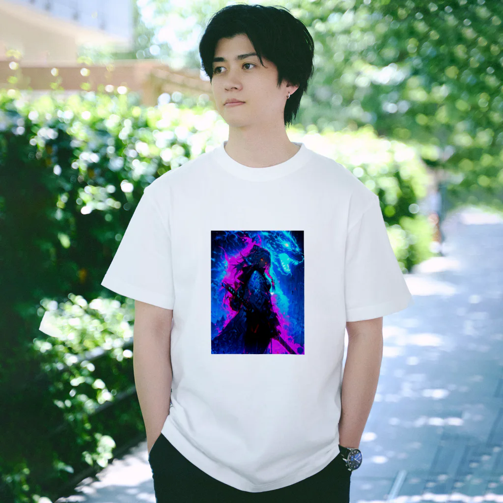さらさらのドラゴニックオーラ Regular Fit T-Shirt