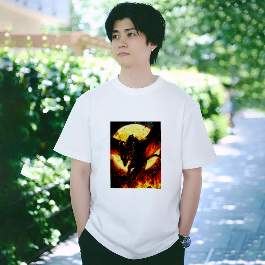 さらさらの灼星からの使者 Regular Fit T-Shirt