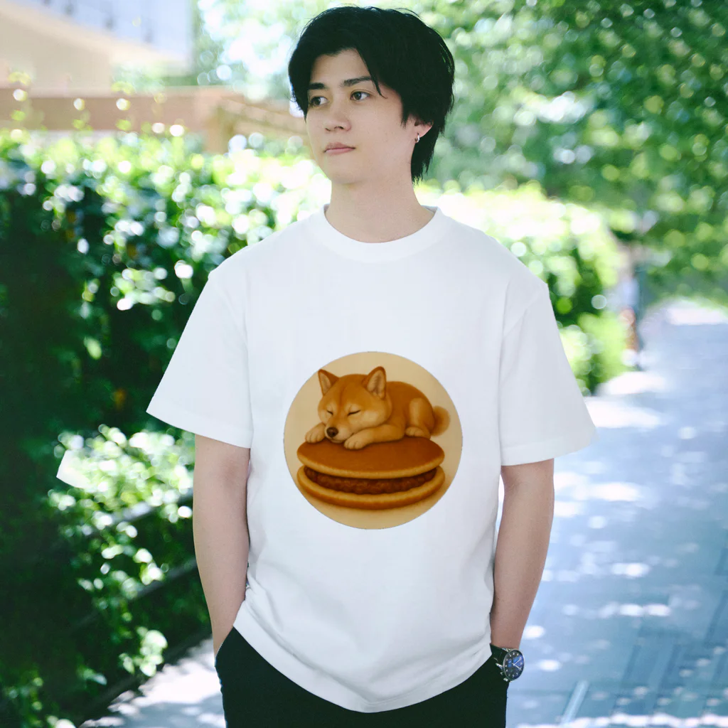 Mofumofu design のしばどらTシャツ Regular Fit T-Shirt