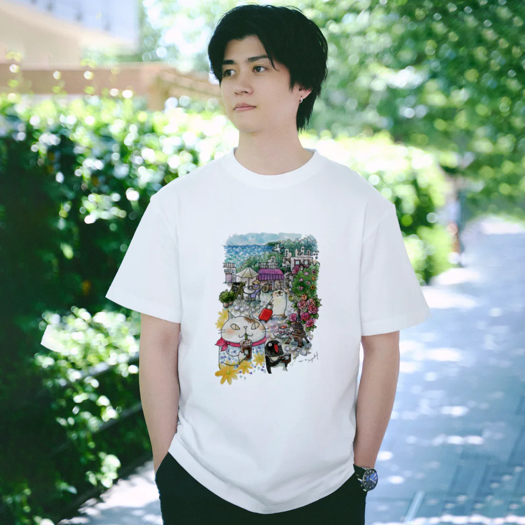 吉沢深雪の猫とペンギンと旅気分 Regular Fit T-Shirt