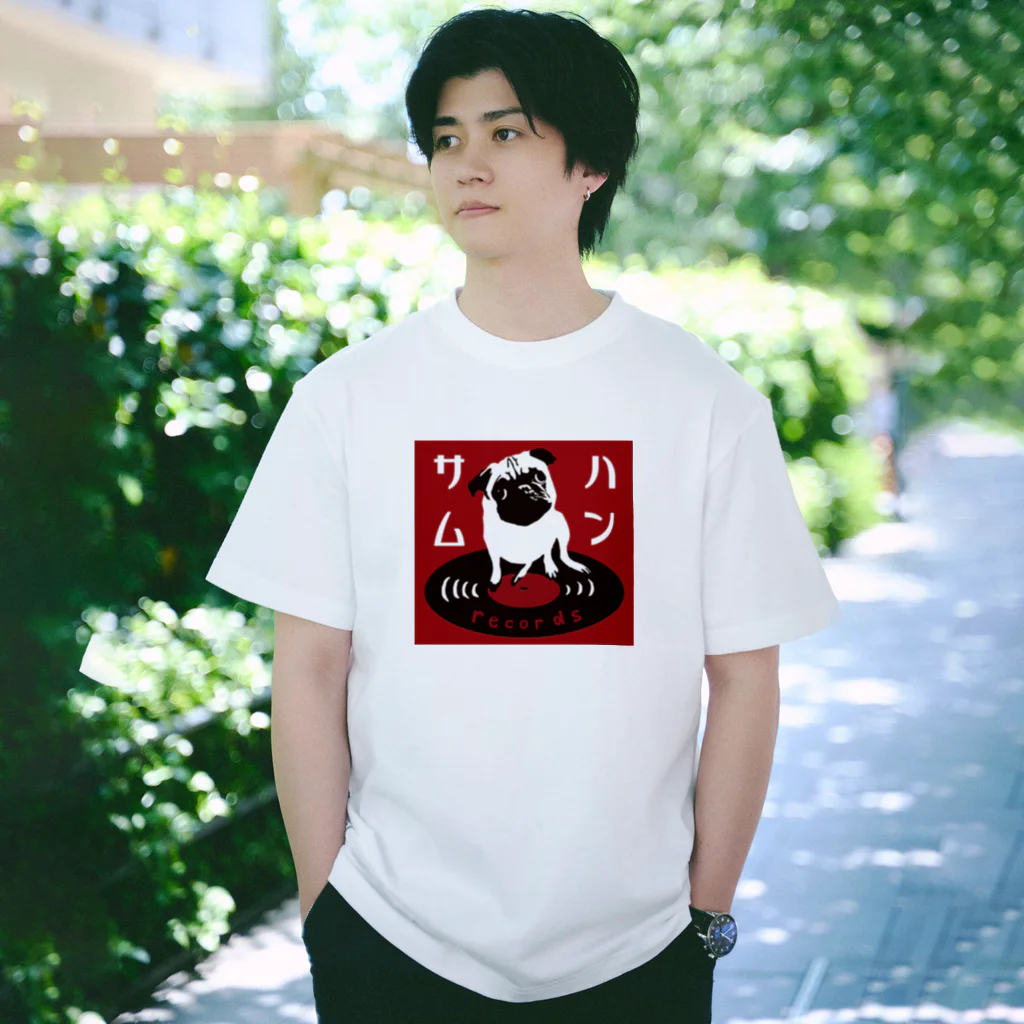 ハンサムレコーズ（湘南レコーズ）のハンサムレコード公式ロゴ Regular Fit T-Shirt