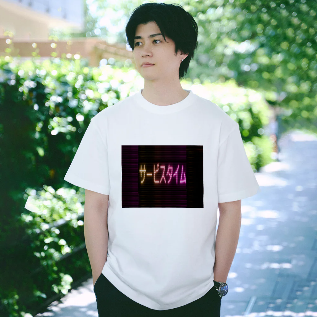 Danke Shoot Coffeeの盛り場の電光掲示板 Regular Fit T-Shirt