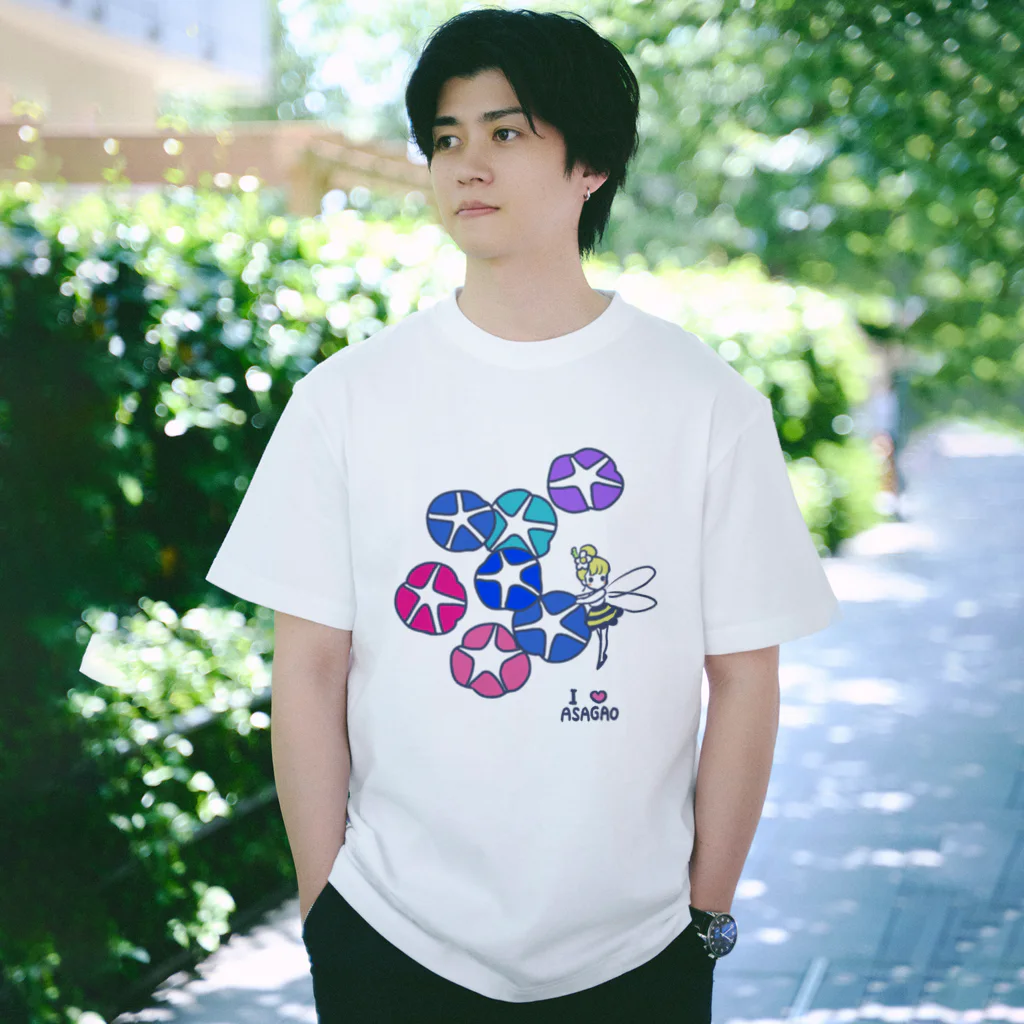 おはぎ屋の妖精 Regular Fit T-Shirt
