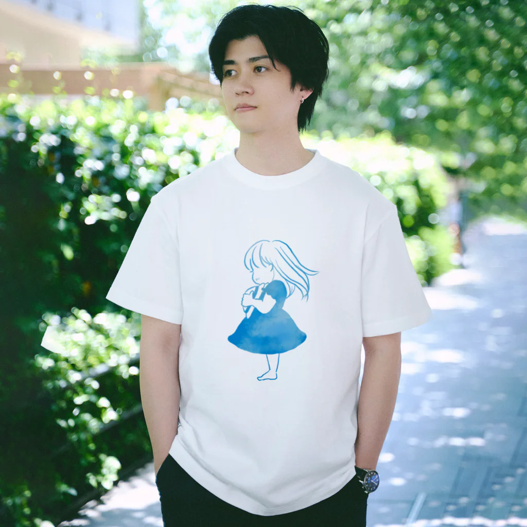 チッチママの青空の女の子 Regular Fit T-Shirt