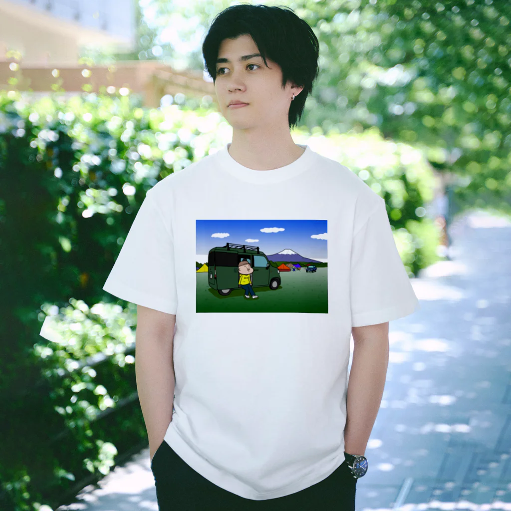 小田原ドラゴンのおしゃれハウスの今夜は車内でおやすみなさい。2巻 Regular Fit T-Shirt