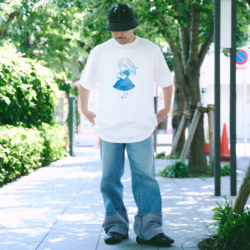 チッチママの青空の女の子 Regular Fit T-Shirt