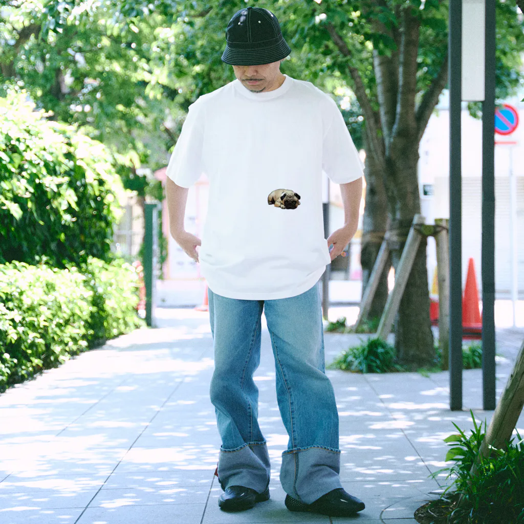 パグ PUG ぱぐ  OHMAI GALLERYのPUG-パグ-ぱぐ　リアルパグ-2 ワンポイントTシャツ Regular Fit T-Shirt