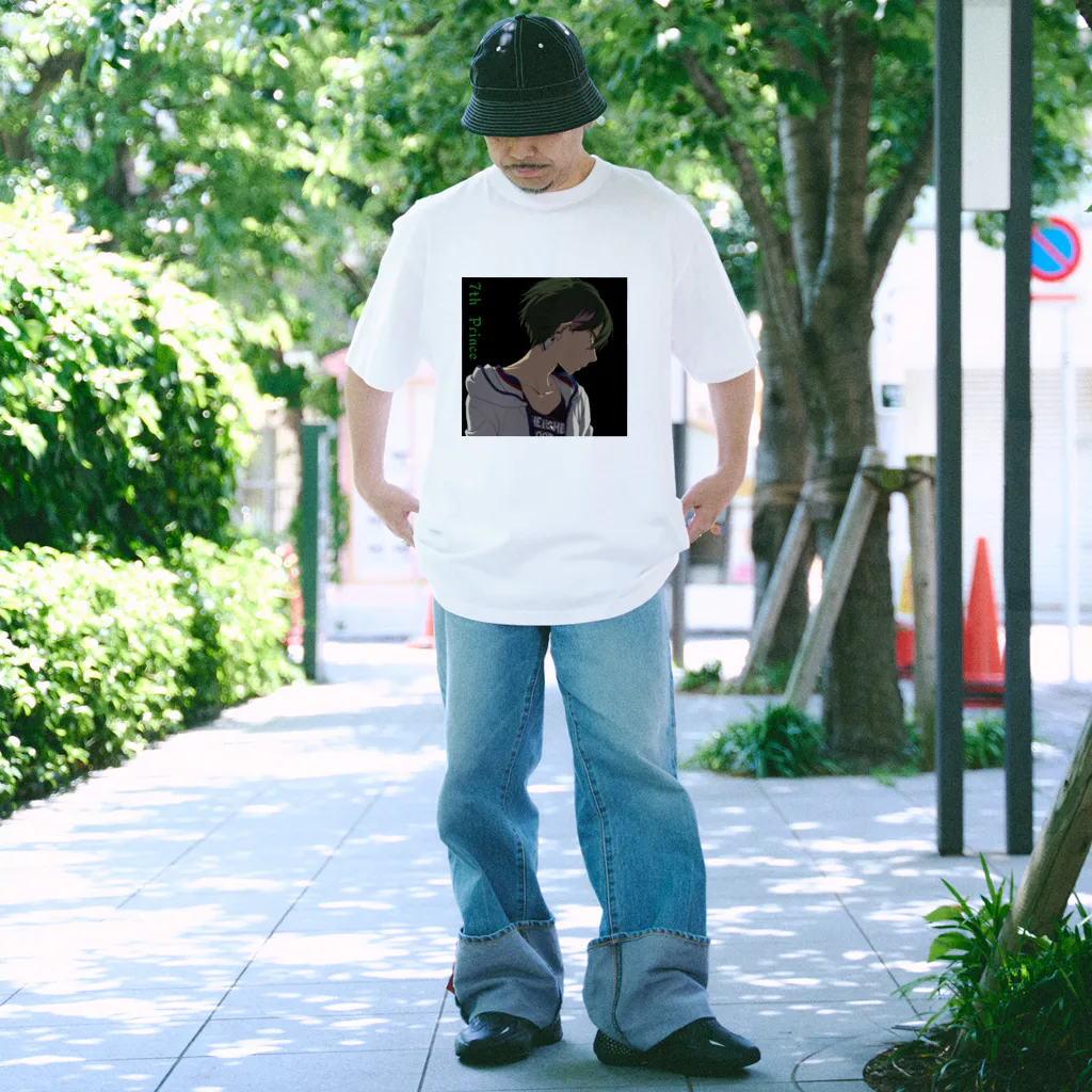 7番目のプリンス オンラインショップの7番目のプリンス Regular Fit T-Shirt