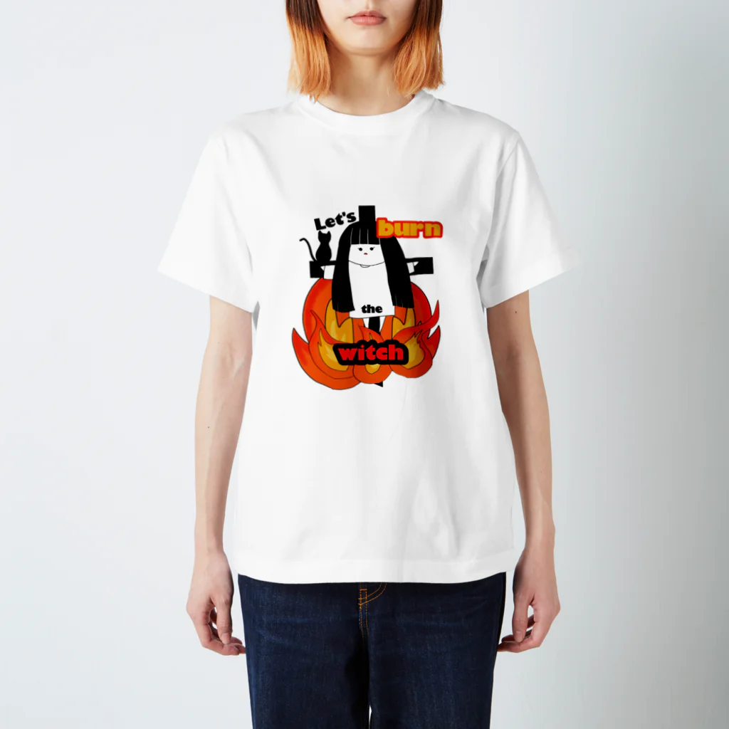 yamiyami商店のSomeone in history Regular Fit T-Shirt