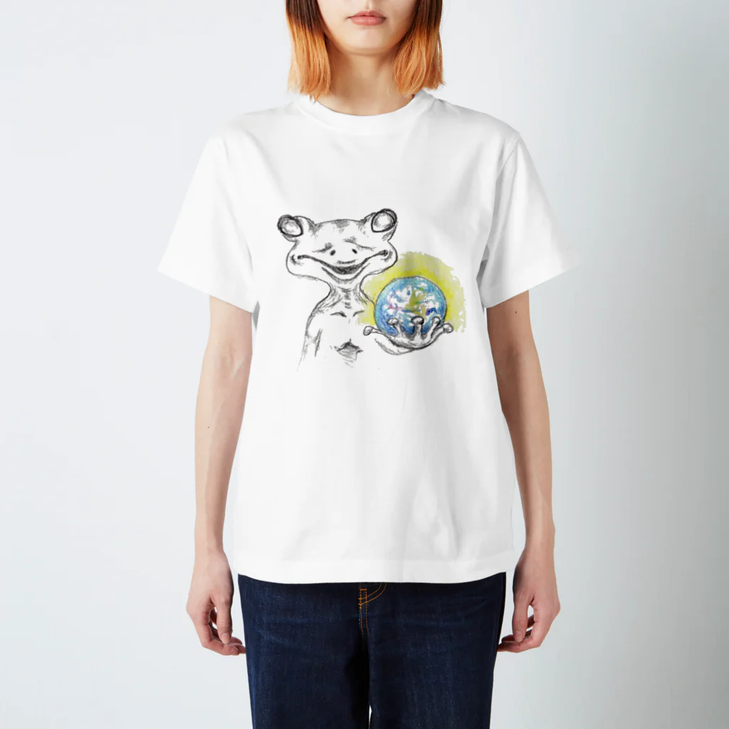 Karuna_oh_202の誰得カエル型宇宙人 スタンダードTシャツ