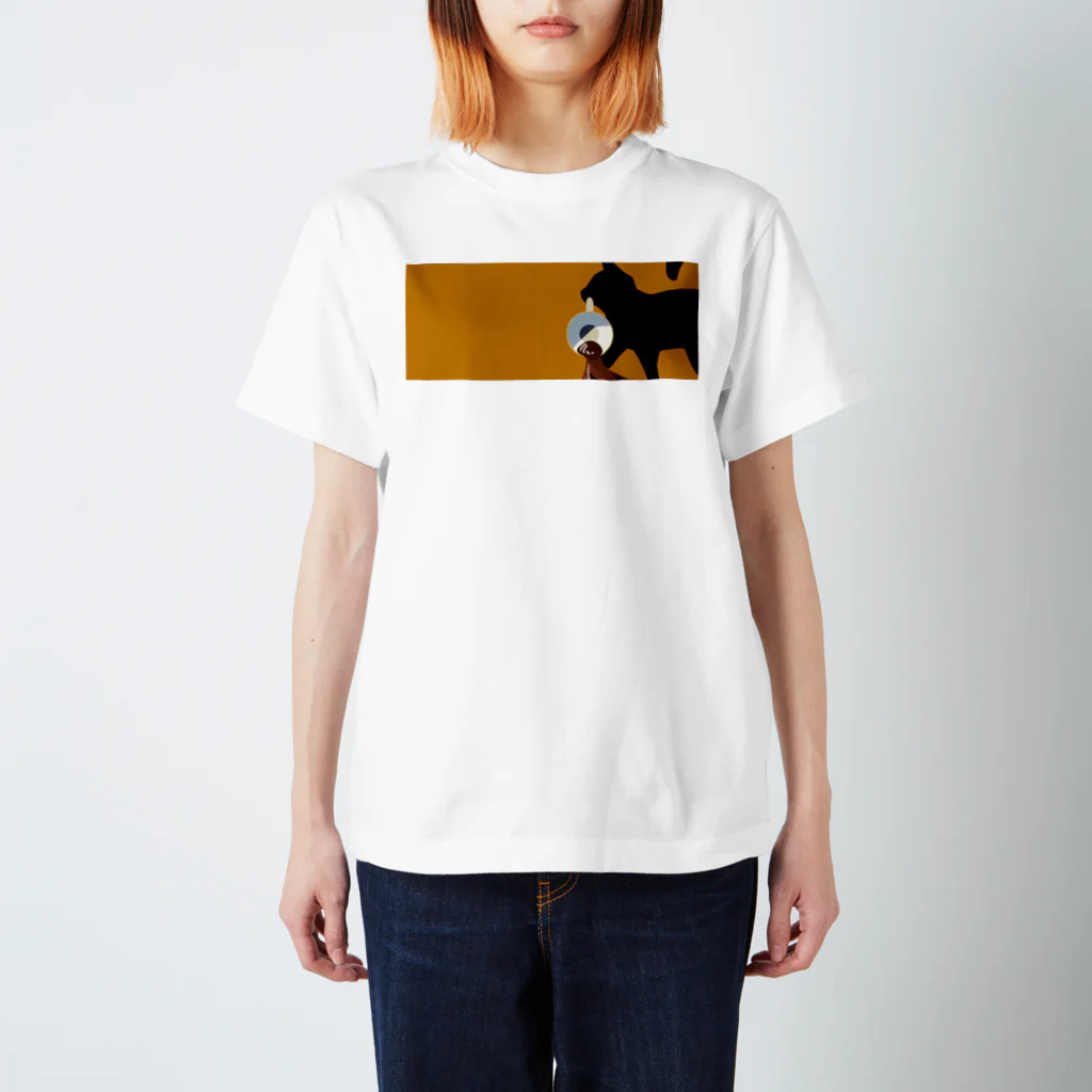 椿英妄想局のティー・キャット Regular Fit T-Shirt