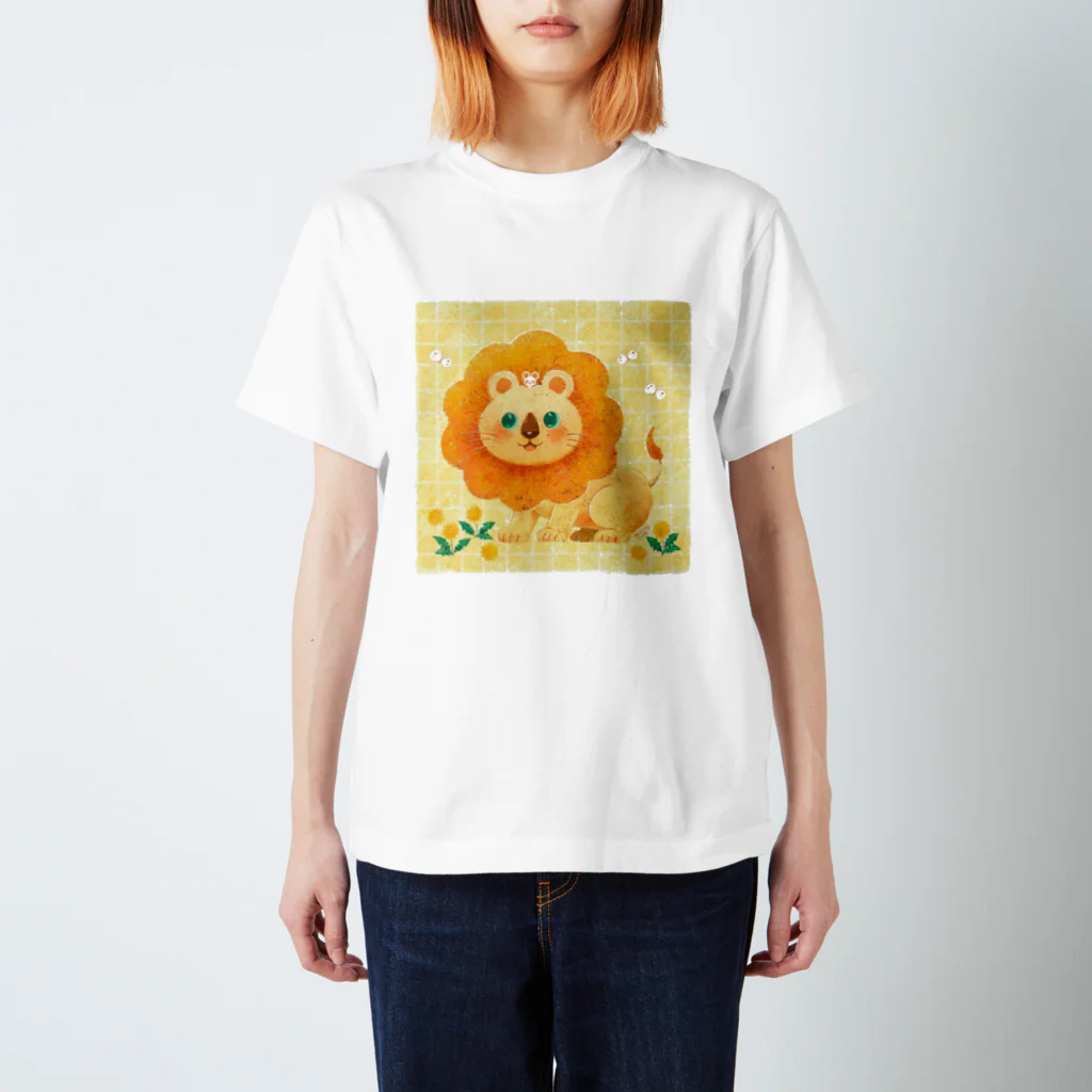 Yukie Shiratori (しらとり ゆきえ)のライオン君とネズミ君 スタンダードTシャツ