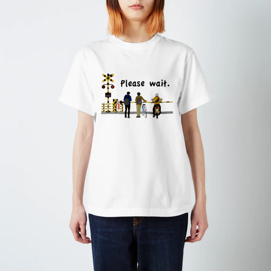 まんもすの踏み切りで待つ人たち　後ろから Regular Fit T-Shirt