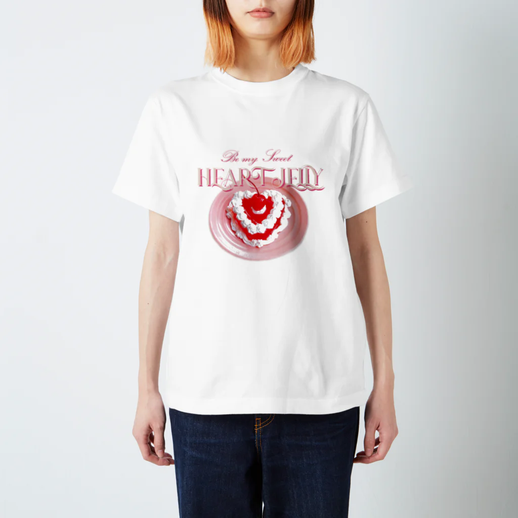 CHICHIPIのビーマイハートゼリー Regular Fit T-Shirt