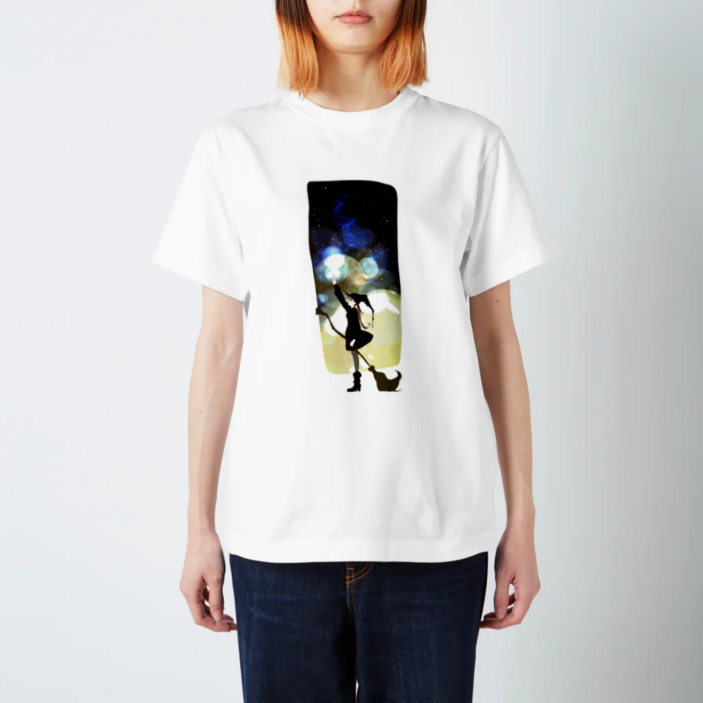 Haruka Nagazumiの魔女の星数え Regular Fit T-Shirt