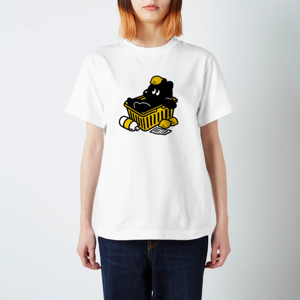 トマトマーケットのクマとカゴとレモン スタンダードTシャツ