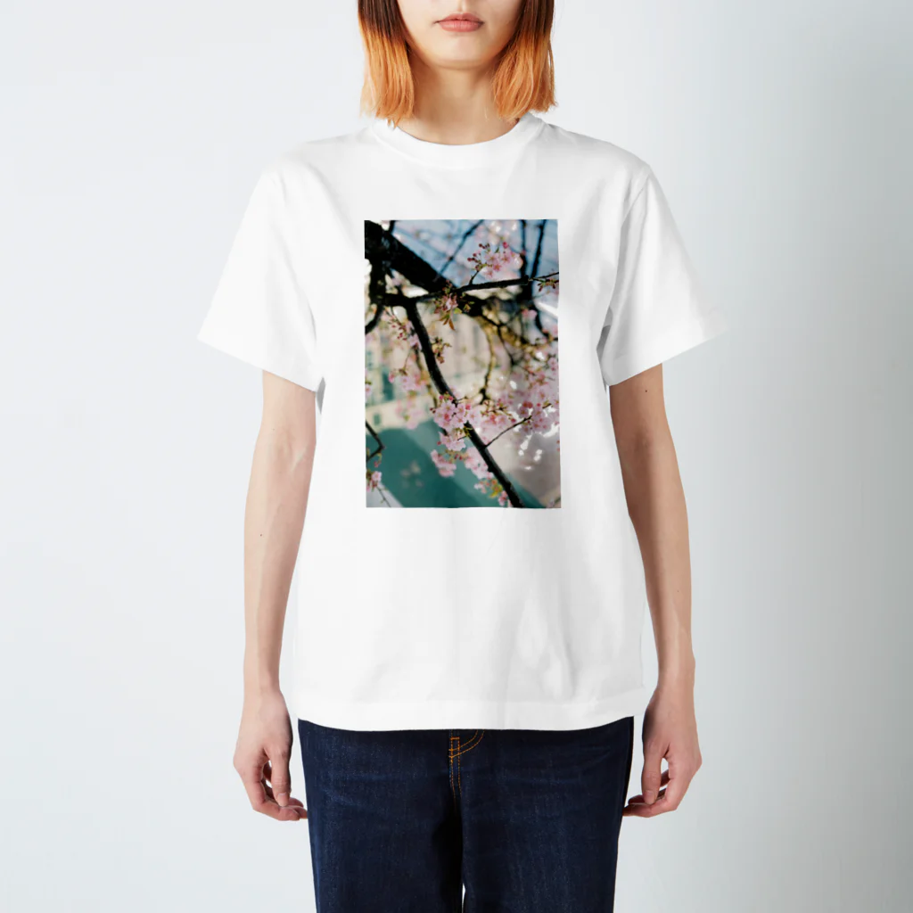 Rie Sakaiのfilm_e Regular Fit T-Shirt