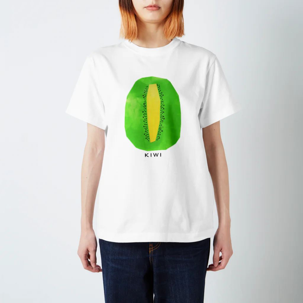 花と女性のイラストレーションのキウイ（kiwifruit）2022 スタンダードTシャツ