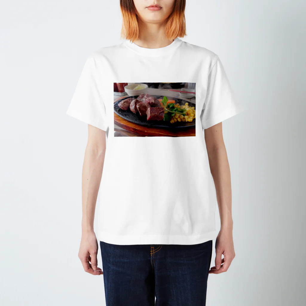 takumi-no-photoTのUMASOU NA STEAK Regular Fit T-Shirt