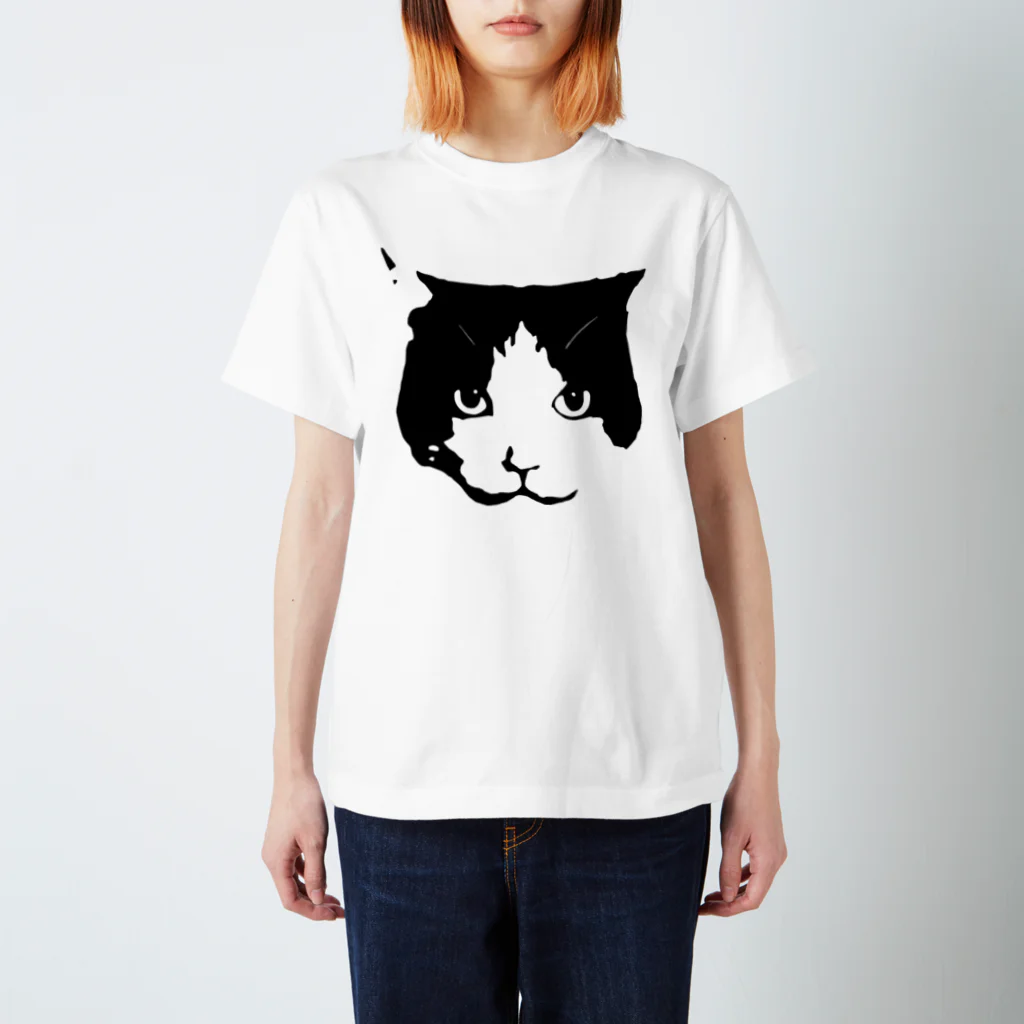ハチワレちゃんのハチワレ猫　モノクロ01 Regular Fit T-Shirt