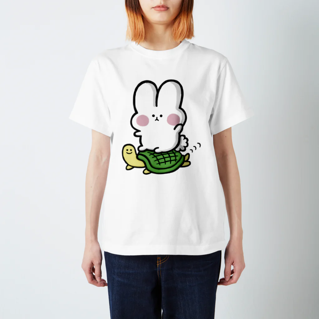 残業うさぎ🐰🌸の残業うさぎと「かめくん」 スタンダードTシャツ