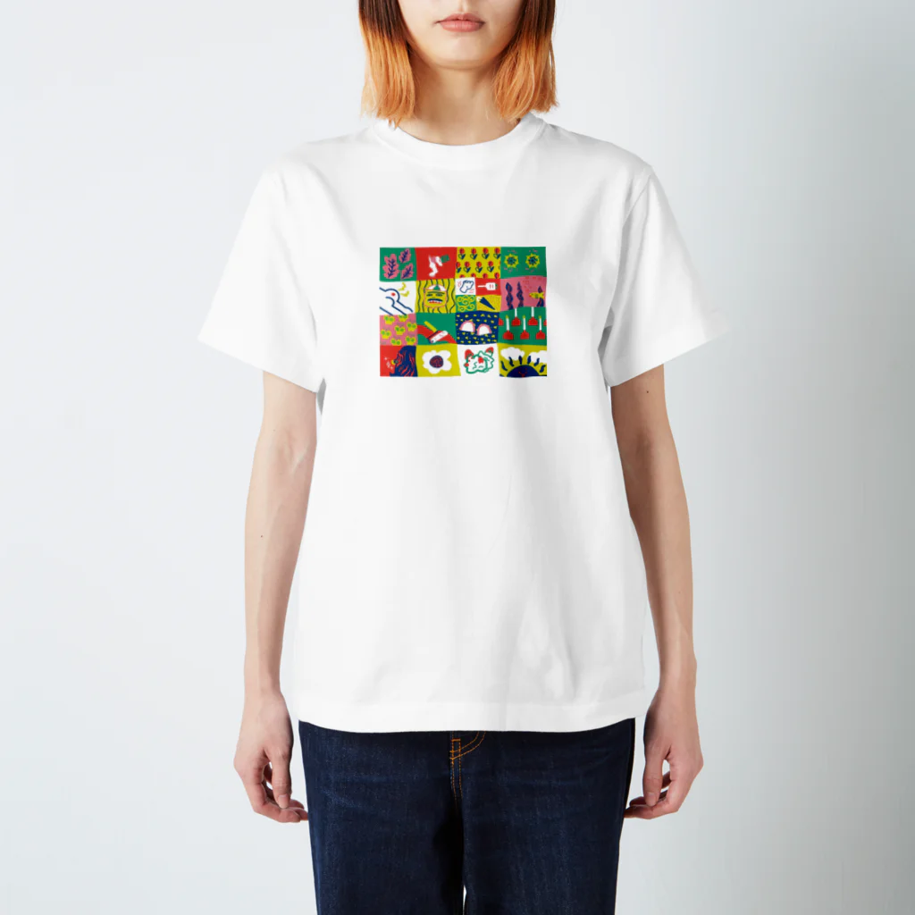 さりのへんてこも集まれば可愛い Regular Fit T-Shirt