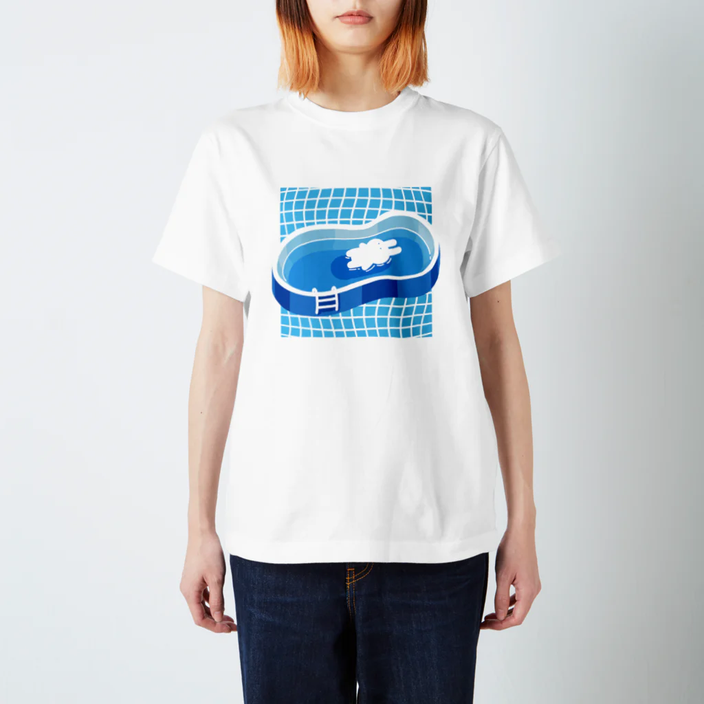 soratoのプールにうかぶうさぎ Regular Fit T-Shirt