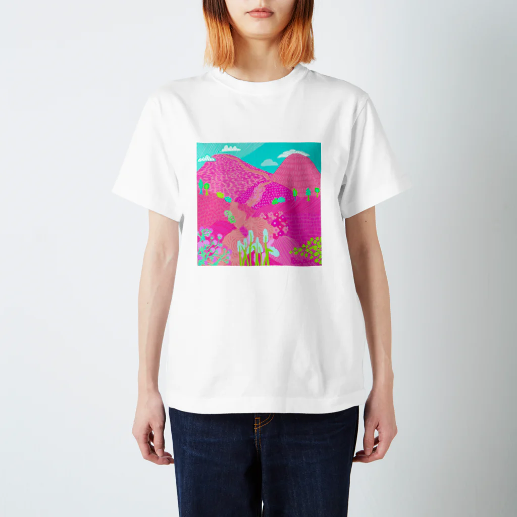 CHURY ELIOT🍟のPink Mountains スタンダードTシャツ