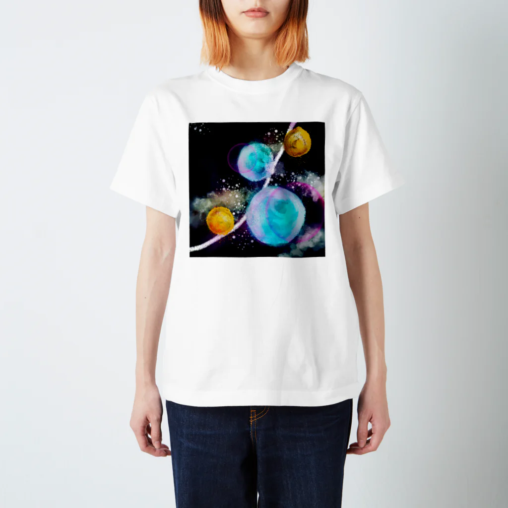 TɐKAyꓵK𝓲の『回る地球と転がる木星』 Regular Fit T-Shirt