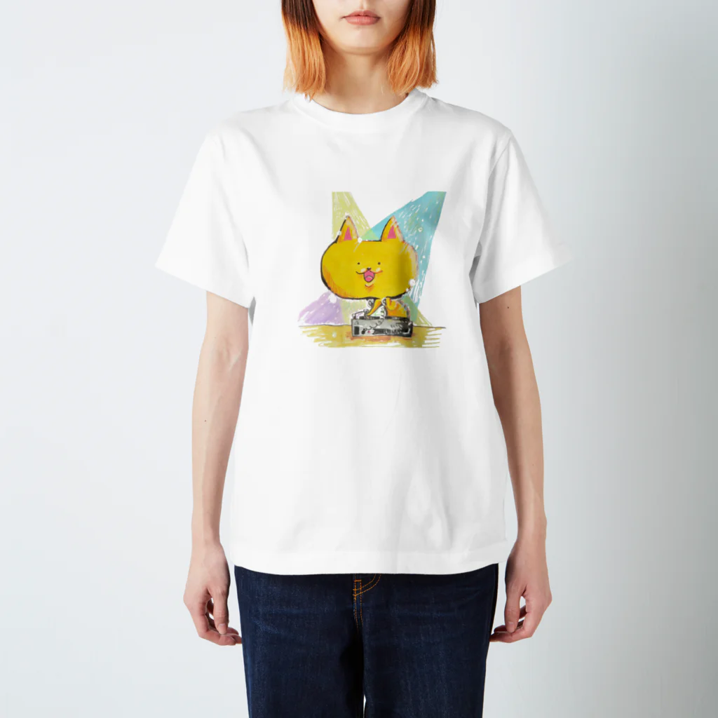 キノコファクトリーのDJねこ スタンダードTシャツ