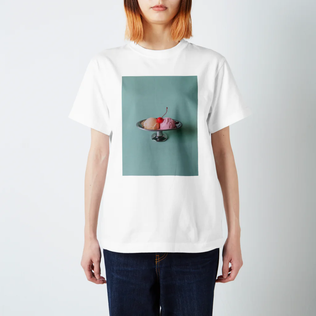 Kensuke Hosoyaのアイスクリームダブル Regular Fit T-Shirt