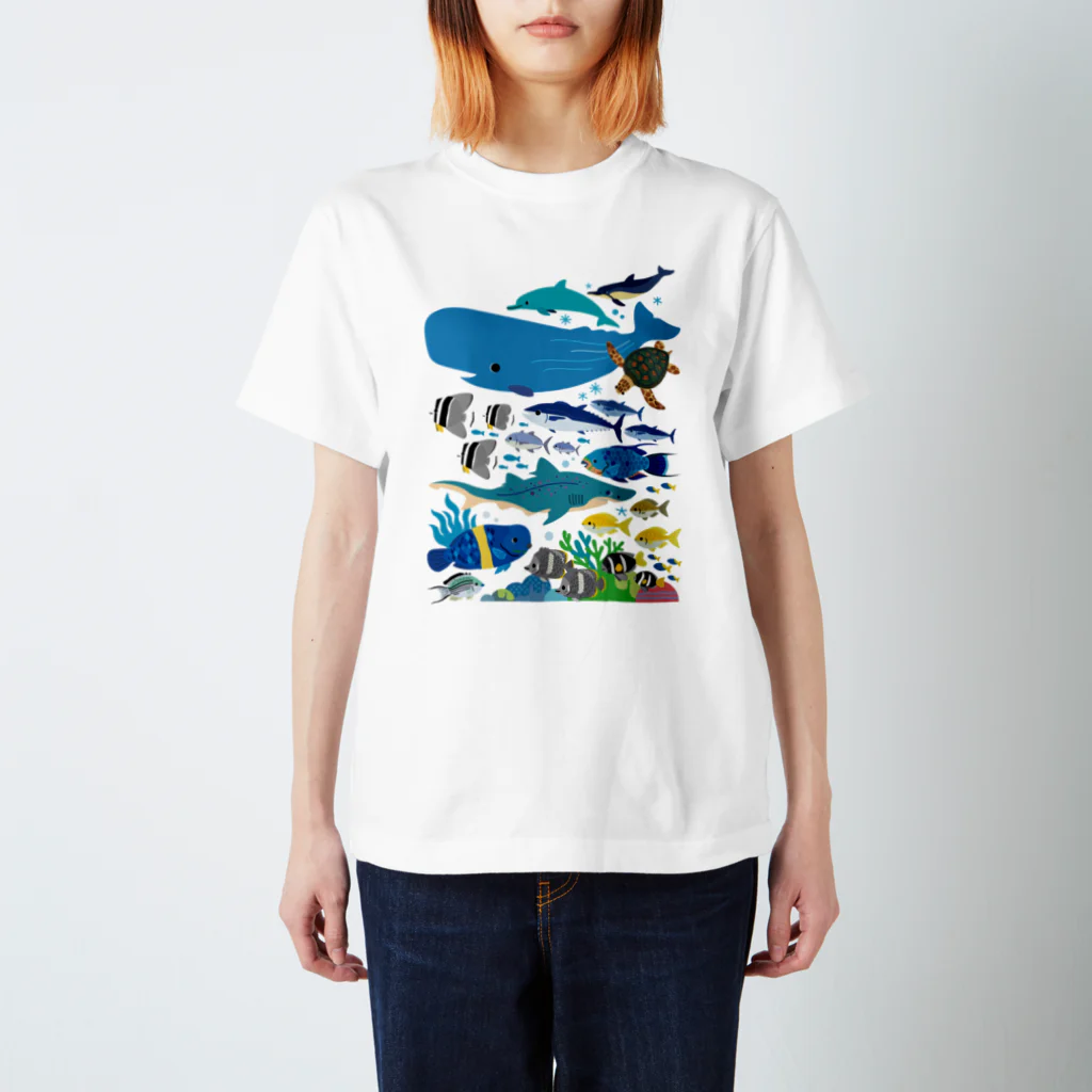 みなとまち層の小笠原の海洋生物(背景なし) スタンダードTシャツ