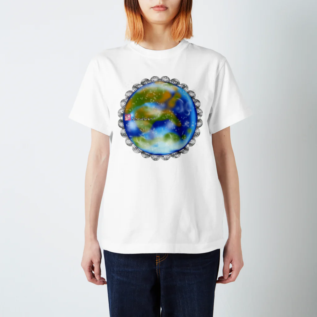 ❀花狐庵❀-HanaKoAn-の「花籠」Series * planetflower_blueplanet Regular Fit T-Shirt