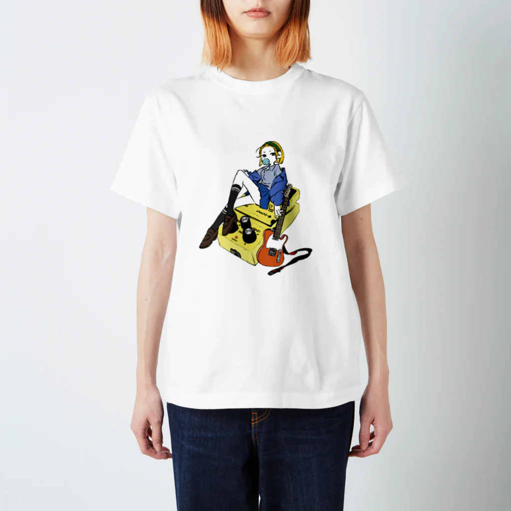 ClowZ ／ 渡瀬しぃののYELLOW Regular Fit T-Shirt