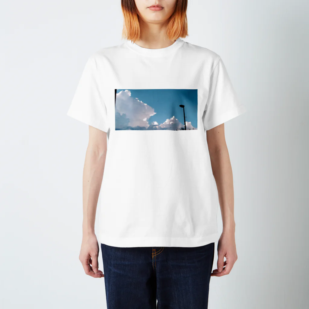 気楽にいこう屋の夏の空 スタンダードTシャツ