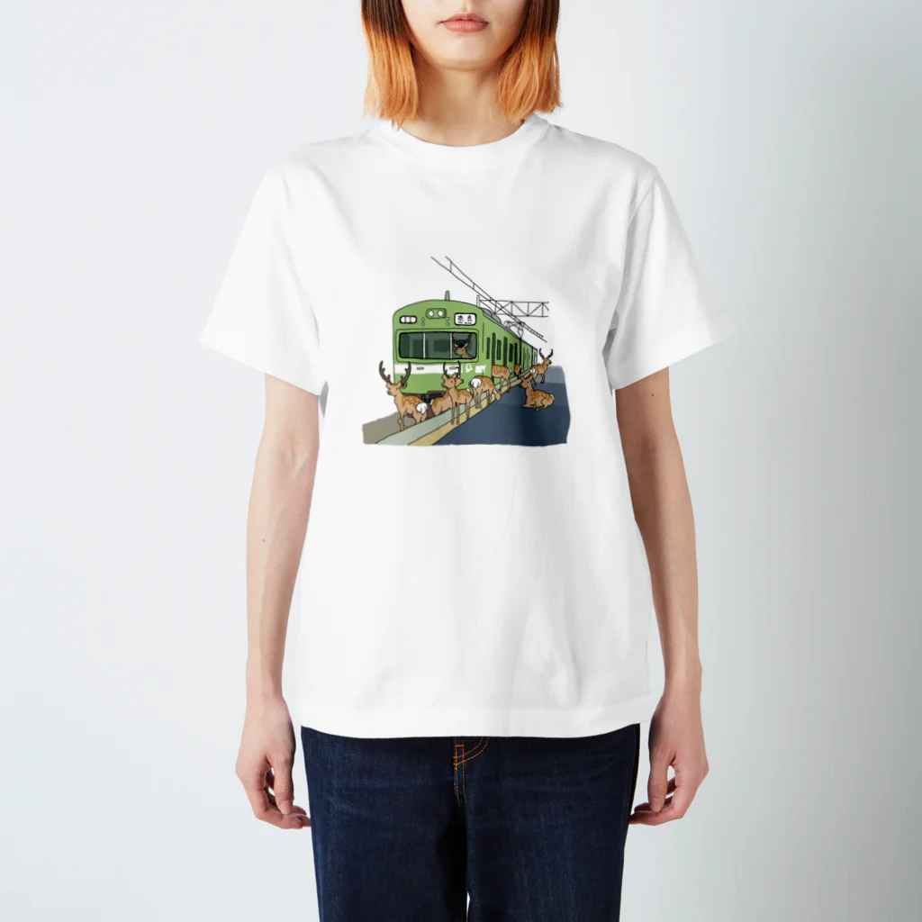 ツナショップの奈良の電車 Regular Fit T-Shirt