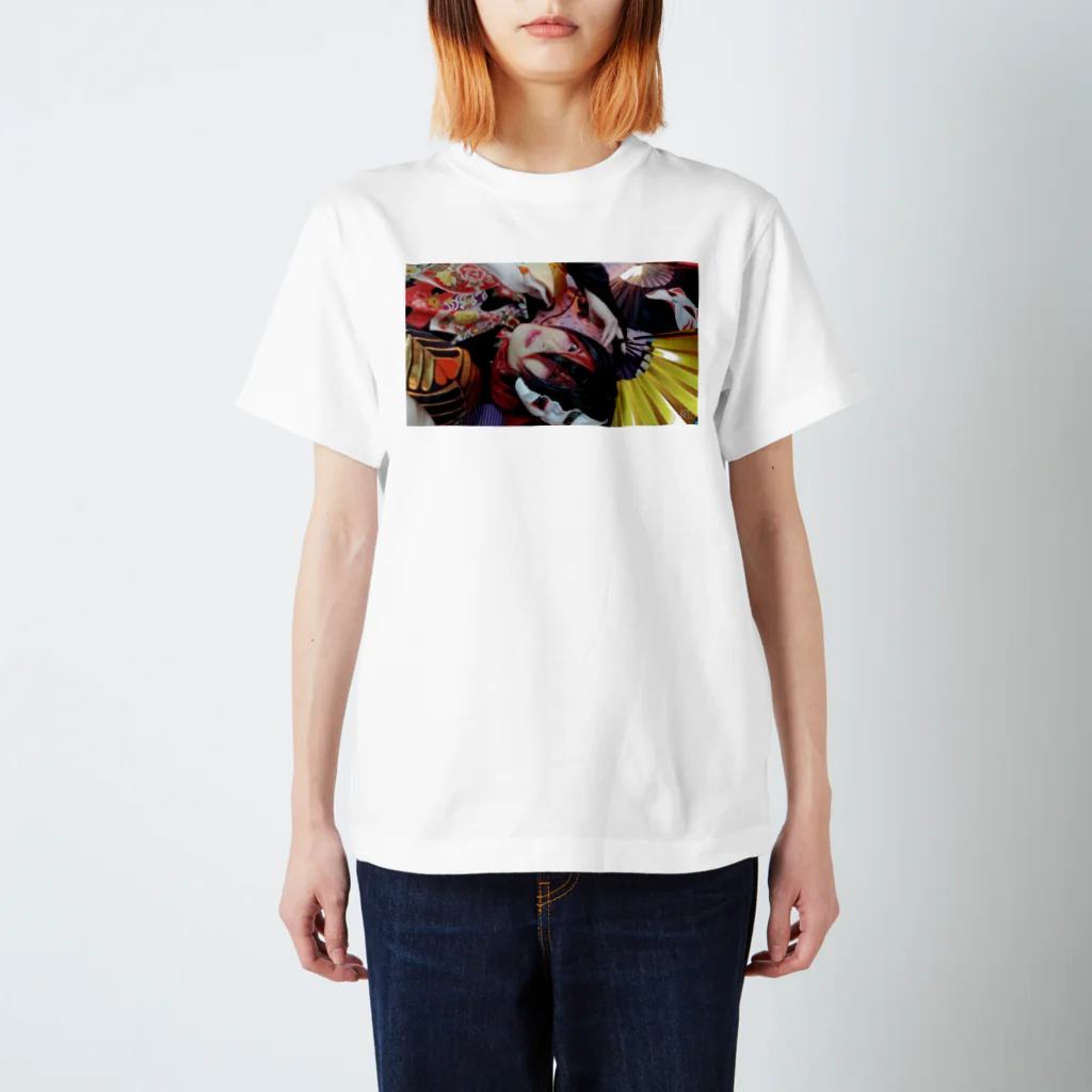 むつきもえ＠旭川ニューハーフshow咲樂屋の夢月萌絵・和 Regular Fit T-Shirt