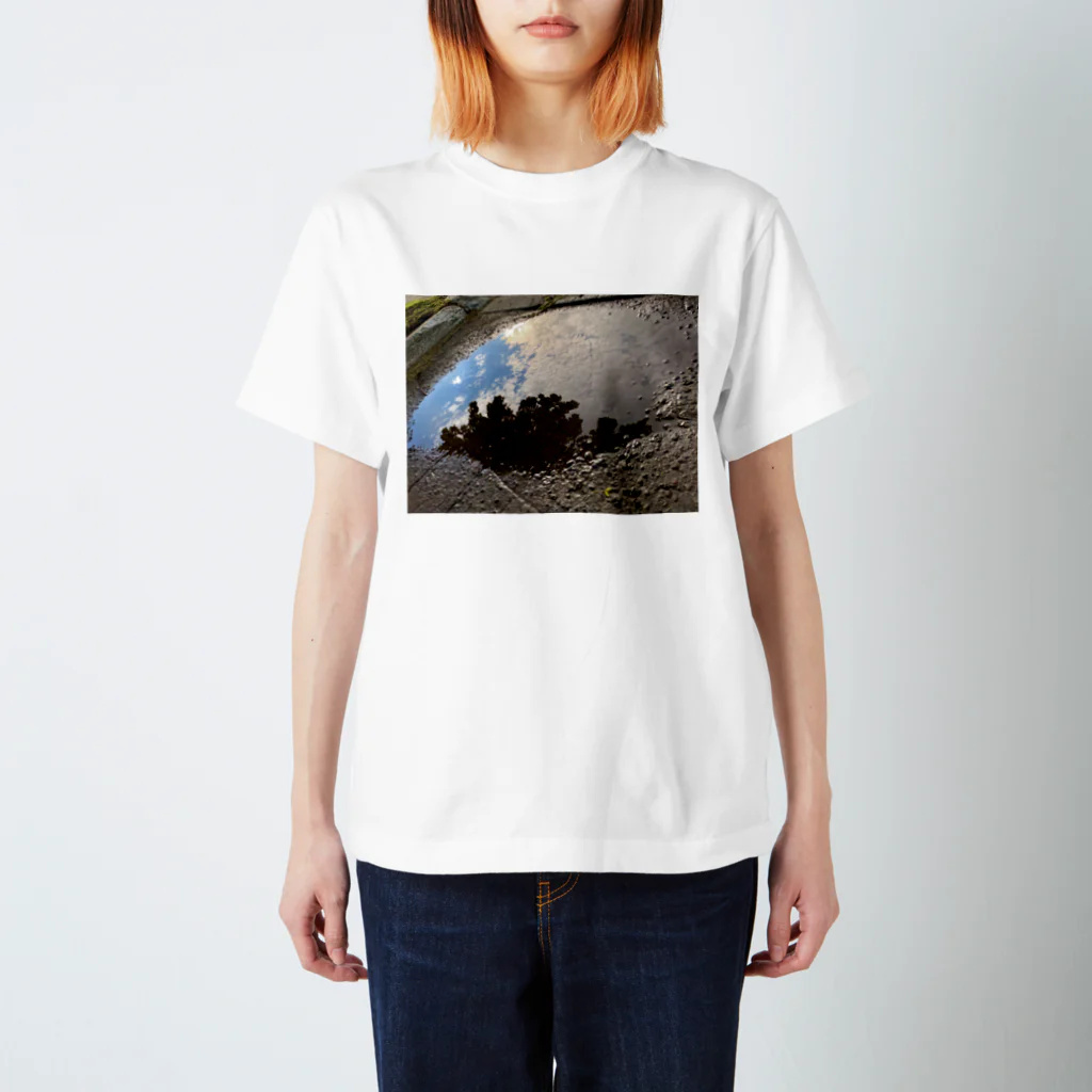 絵心ない私が。の雨上がりの空 スタンダードTシャツ