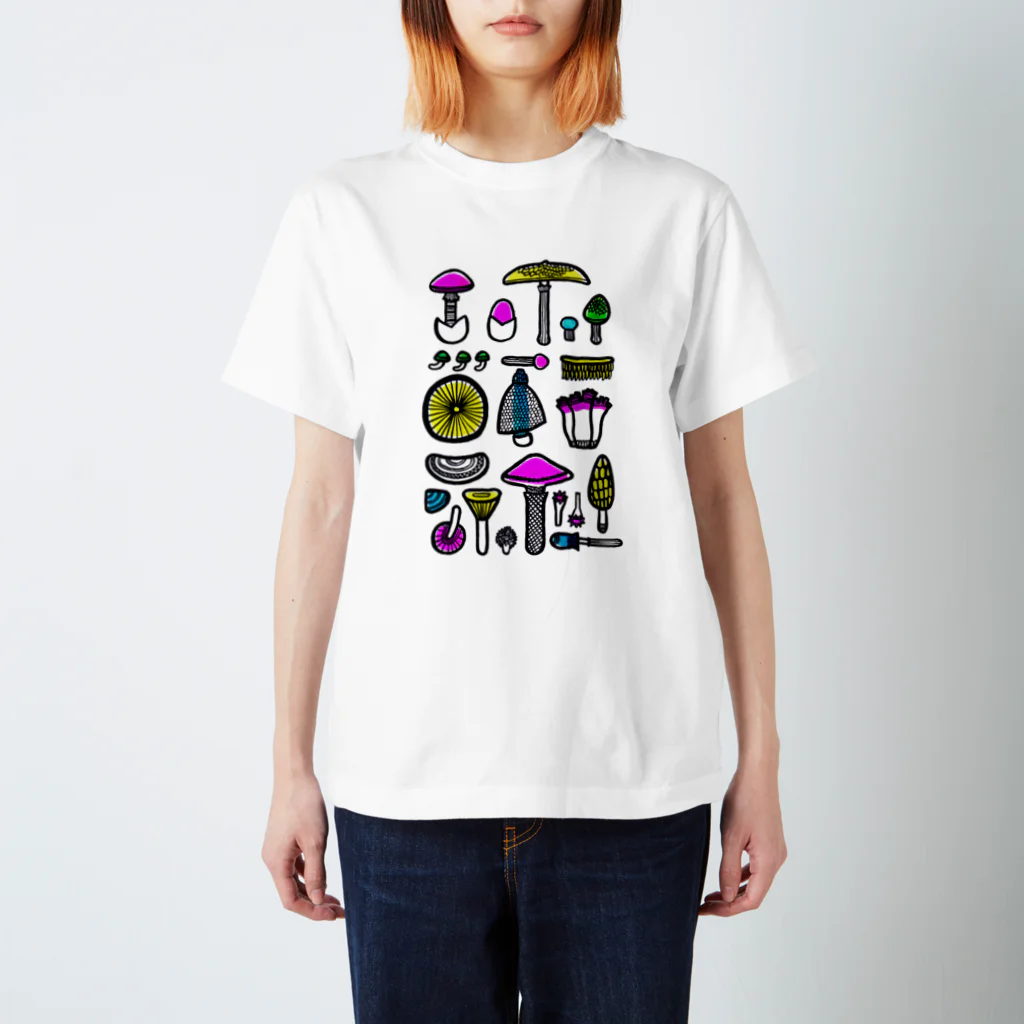 くすの木さんのきのこパーティー スタンダードTシャツ