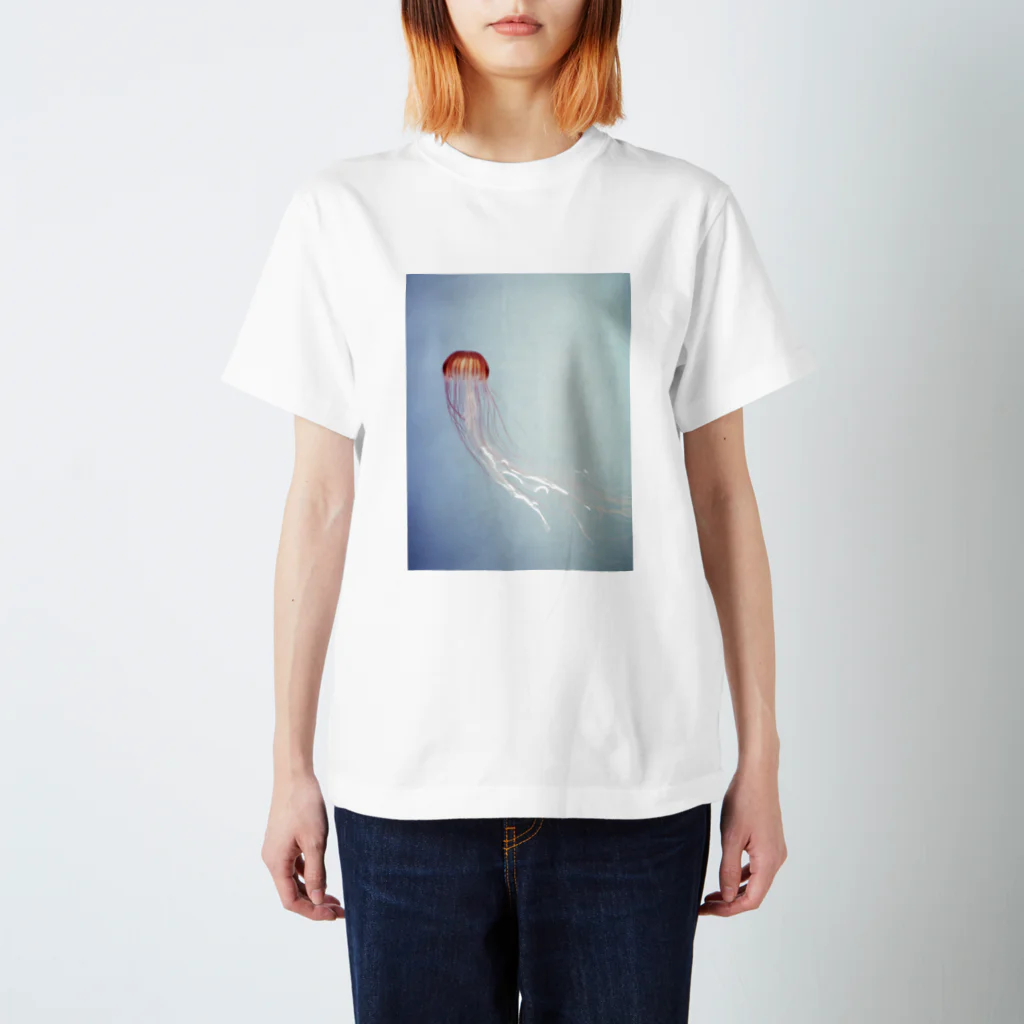 lucas_eizo3のjellyfish Regular Fit T-Shirt