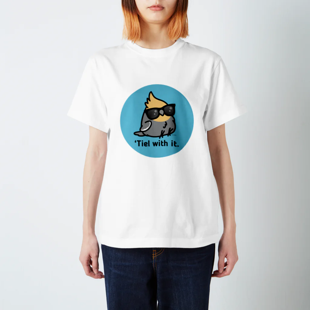 Cody the LovebirdのChubby Bird サングラスをかけたオカメインコ Regular Fit T-Shirt