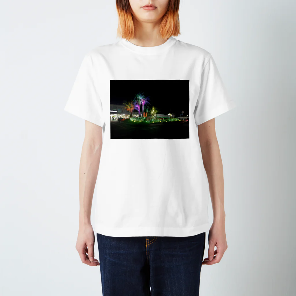 nekosanbikitokurasuhitoの植物電飾 スタンダードTシャツ