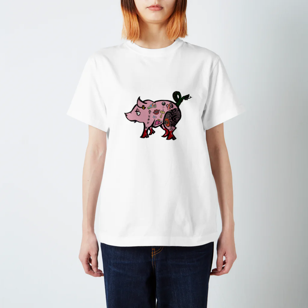 ワダリョータローのTATTOOブタ スタンダードTシャツ