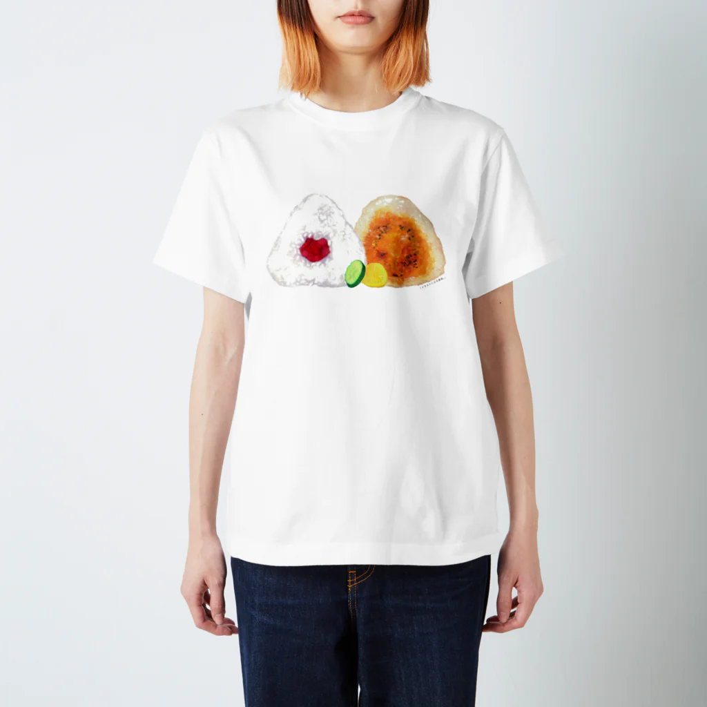 イラストによる食卓。のイラストによる食卓。おにぎりセット Regular Fit T-Shirt