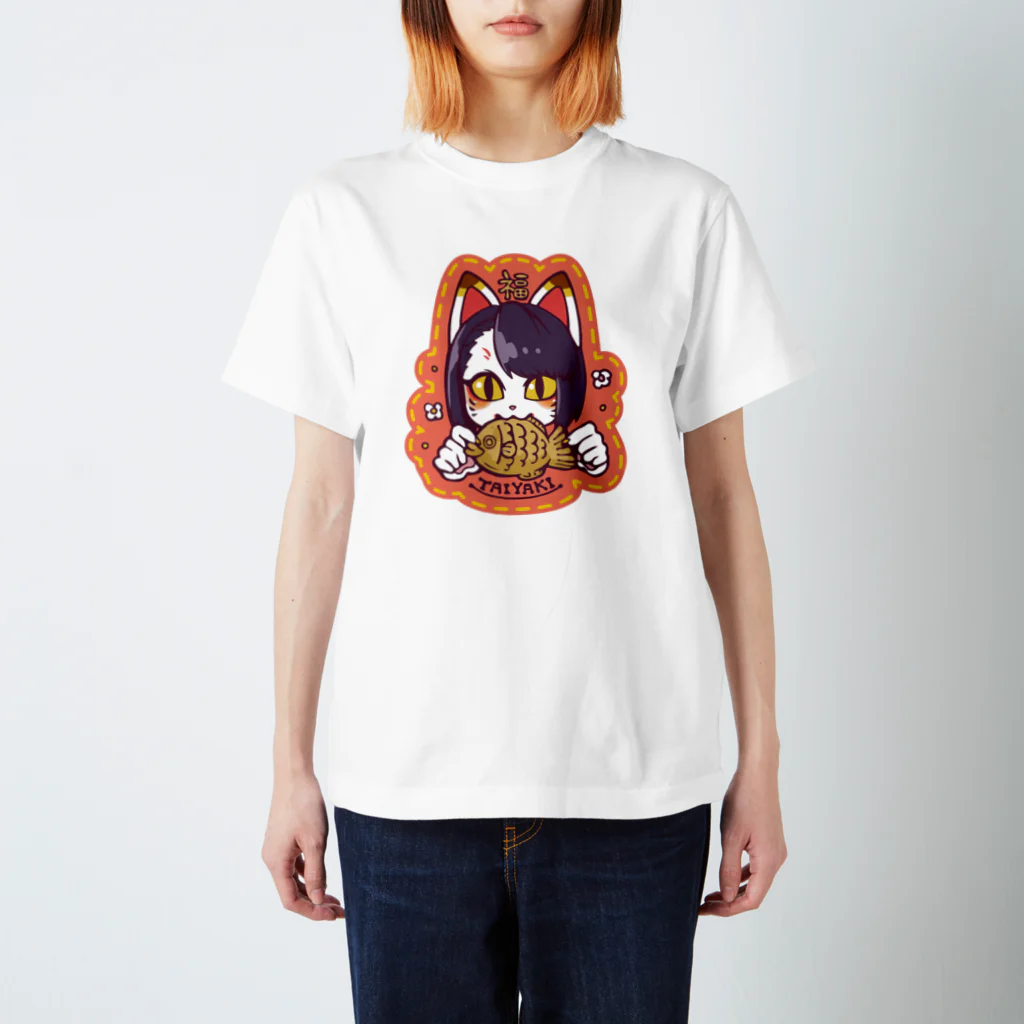 トンガリゴートの招き猫の福ちゃん スタンダードTシャツ