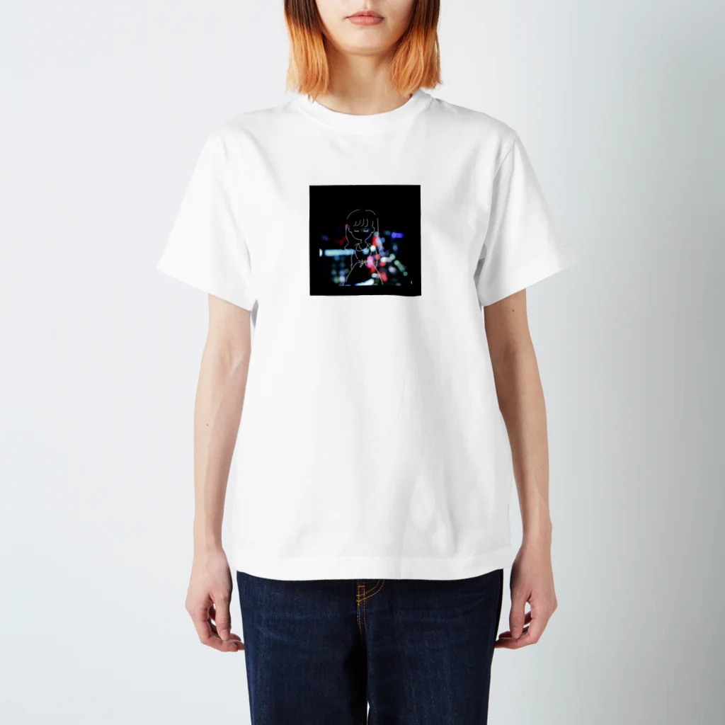 ナトリウム屋さんの夜景と女の子 Regular Fit T-Shirt