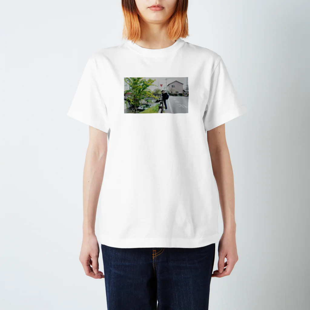 いーまちゃんの撮る人 Regular Fit T-Shirt