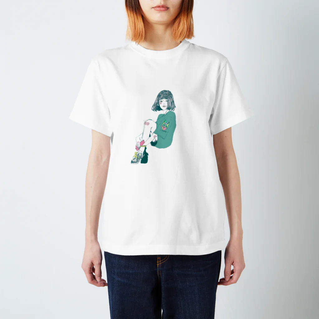 YONOのサブカル女子 Regular Fit T-Shirt