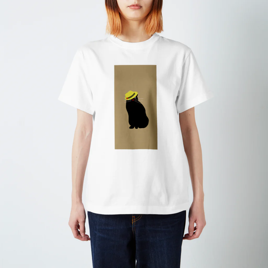 simplewaysのyellowhat_oncat_01 Regular Fit T-Shirt