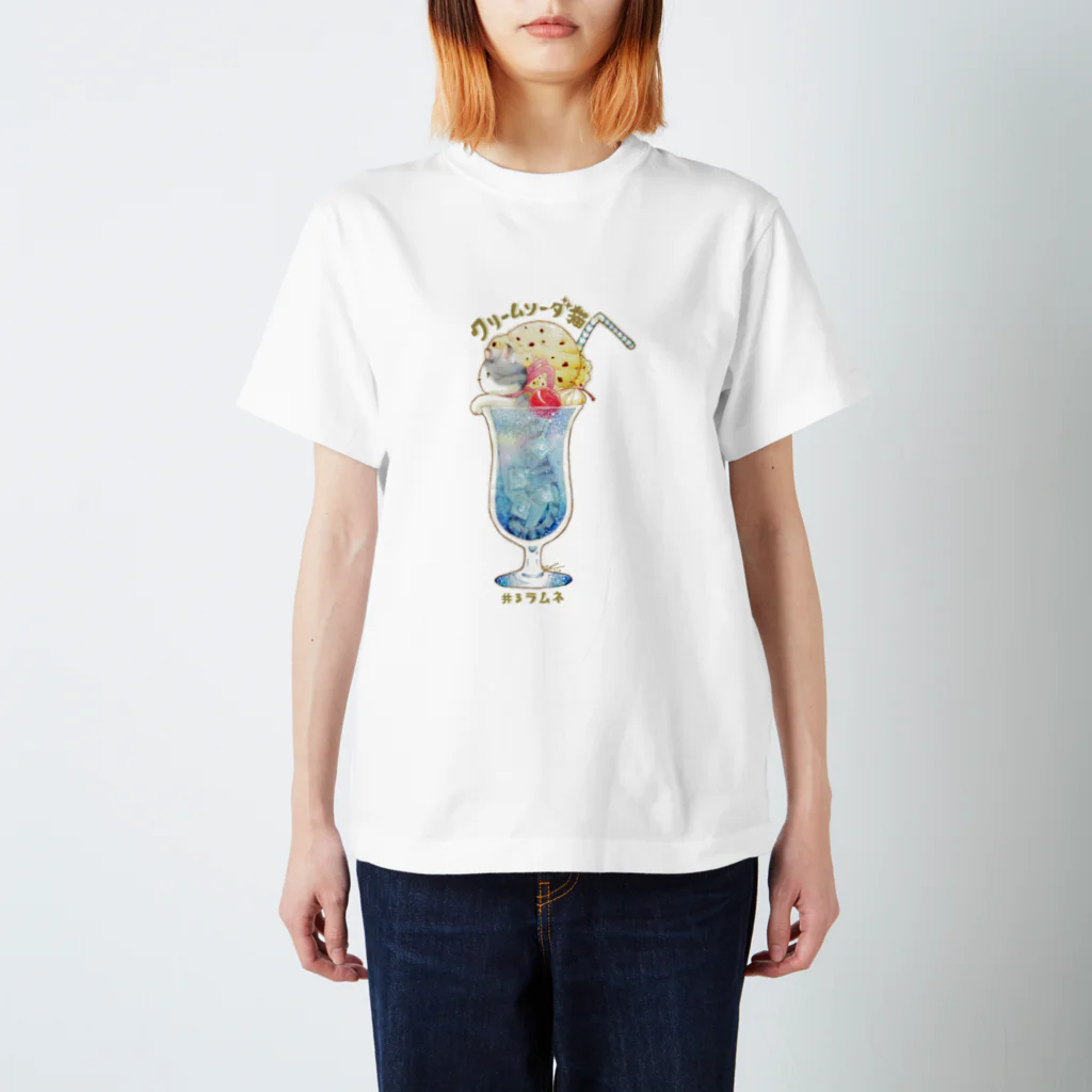 Cafe &Gallery喫茶のり福のクリームソーダ猫　＃３ラムネ スタンダードTシャツ